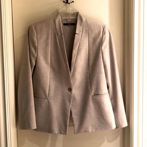 Tahari blazer
